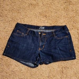 Old Navy jean shorts size 10